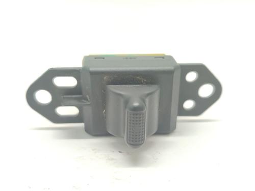 BP31092129I28 main image