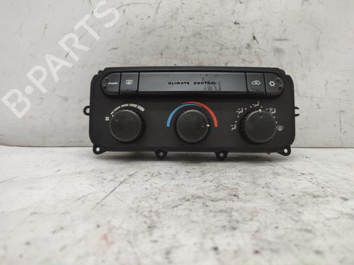 Used Climate control CHRYSLER VOYAGER IV (RG, RS) 2.5 CRD (141 hp) 18680105