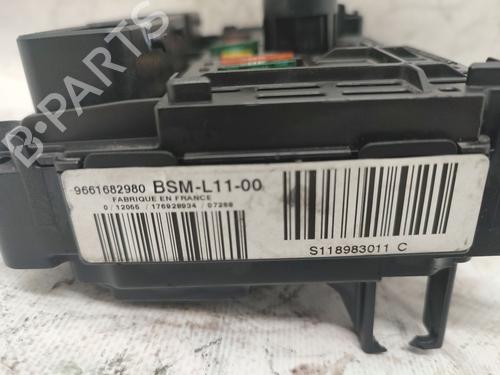 Fuse box CITROËN C5 II (RC_) 2.0 HDi (RCRHRH) | BP27990860E1 
