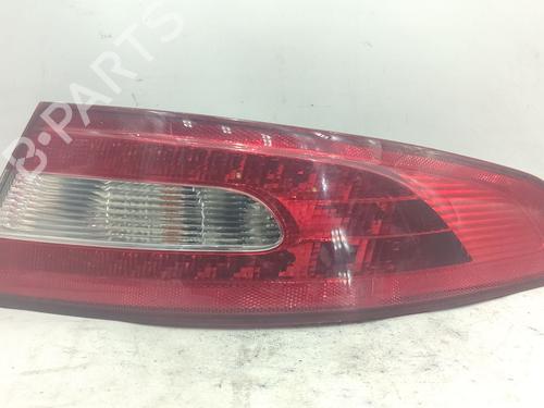 Høyre baklys Høyre baklys JAGUAR XF I (X250) 2.7 D (207 hp) 36037771 36037771
