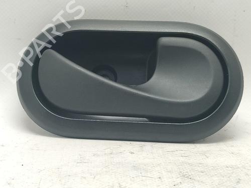 Høyre bak invendig håndtak DACIA LOGAN (LS_) 1.2 16V (LS1N, LS02, BS02) (75 hp) 30685869
