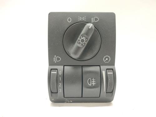 headlight-switch-opel-corsa-c-x01-2000-2001-2002-2003-2004-2005-2006-2007-2008-2009-34007719 main image