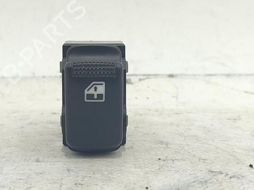 Høyre bak elrute bryter KIA SORENTO I (JC) 2.5 CRDi 4WD (140 hp) 32395888