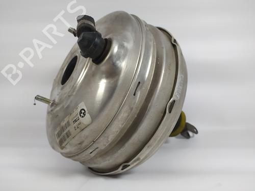 Servo frein BMW 5 (E60) 525 d (197 hp) 9588676
