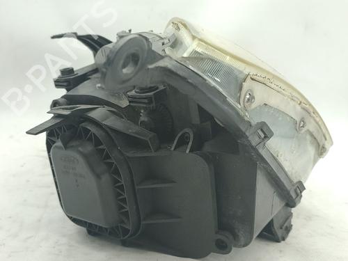 Phare droit FORD FOCUS I (DAW, DBW) 1.8 Turbo DI / TDDi | BP30833876C29