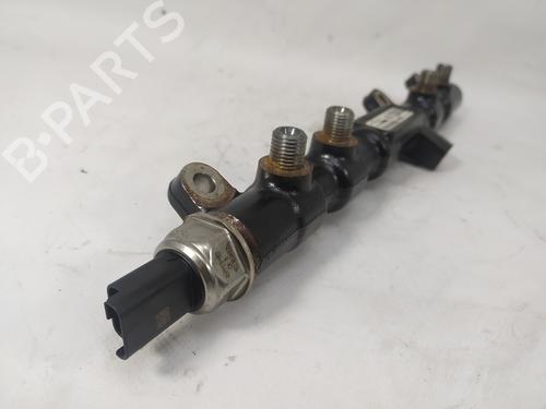 Injection rail FORD MONDEO III Saloon (B4Y) 2.0 TDCi | BP11693441M98 