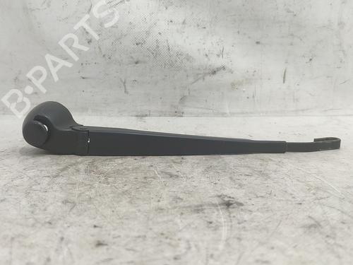 Used Rear windshield wiper arm VW GOLF IV (1J1) 1.9 TDI (110 hp) 23179676