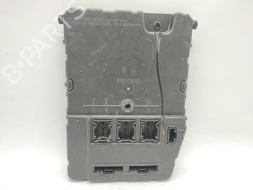 Used Fuse box RENAULT SCÉNIC II (JM0/1_) [2003-2010]  16268755