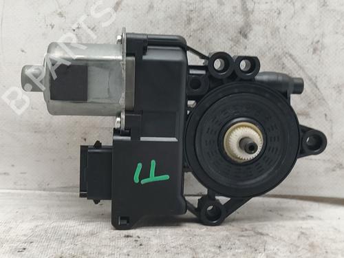 Used Left rear window motor HYUNDAI i40 I CW (VF) 1.7 CRDi (116 hp) 24701327