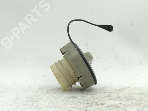 Fuel flap TOYOTA AVENSIS Estate (_T25_) 2.2 D-4D (ADT251_, ADT251R) | BP29924548C131