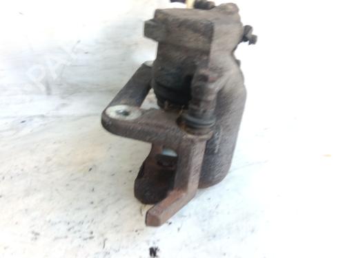 Left front brake caliper PEUGEOT 407 SW (6E_, 6D_) 2.0 HDi 135 | BP29233068M105 