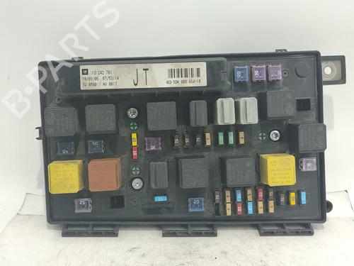 Used Fuse box Fuse box OPEL ASTRA H (A04) 1.7 CDTI (L48) (100 hp) 32517022 32517022