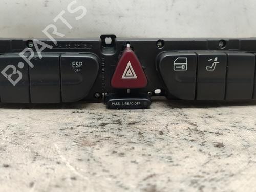 Used Warning switch MERCEDES-BENZ C-CLASS (W203) C 220 CDI (203.006, 203.008) (143 hp) 27436223