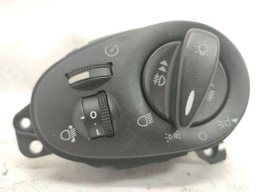 Headlight switch FORD FOCUS I (DAW, DBW) 2.0 16V 98AG13A024AG