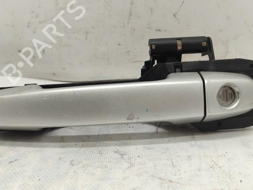 Used Front left exterior door handle TOYOTA COROLLA Verso (ZER_, ZZE12_, R1_) 2.0 D-4D (CUR10_, CUR10R) (116 hp) 23119567
