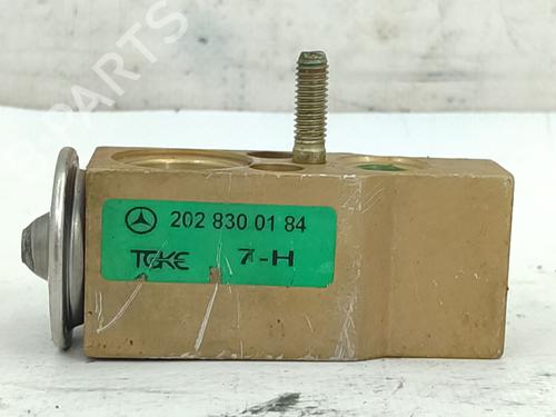 Used Electronic sensor MERCEDES-BENZ CLK (C208) CLK 230 Kompressor (208.347) (193 hp) 26191411