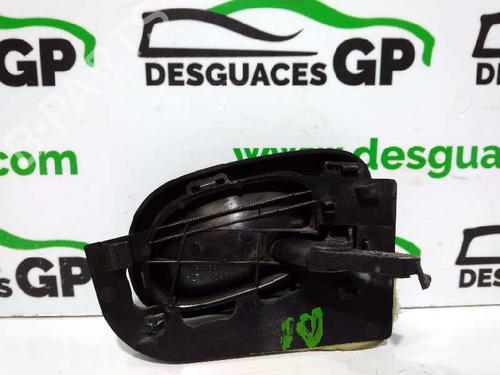 Venstre foran invendig håndtak PEUGEOT 206 Hatchback (2A/C) 1.9 D | BP7143845I13 