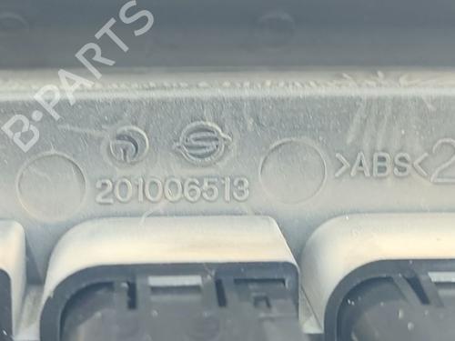 Switch SSANGYONG KORANDO (CK) 2.0 e-XDi 4WD | BP38703701I30 - Image 4