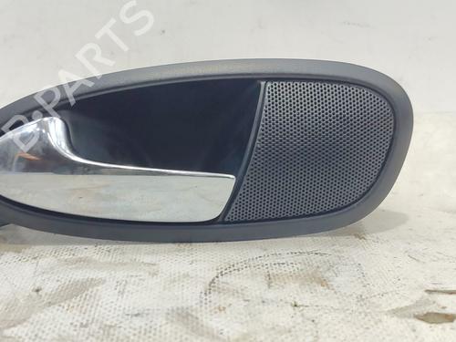Used Front left interior door handle Front left interior door handle SEAT LEON (1P1) 2.0 TDI 16V (140 hp) 33235744 33235744
