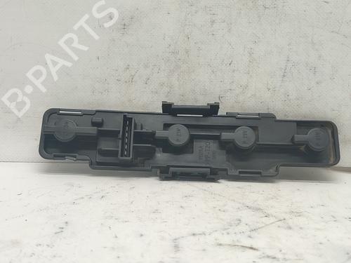 Used Lamp holder MERCEDES-BENZ VITO Bus (W638) 108 CDI 2.2 (638.194) (82 hp) 25883265