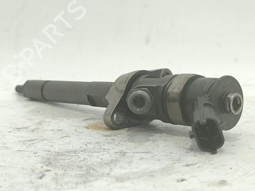 Used Injector PEUGEOT 5008 (0U_, 0E_) 1.6 HDi (110 hp) 31806401