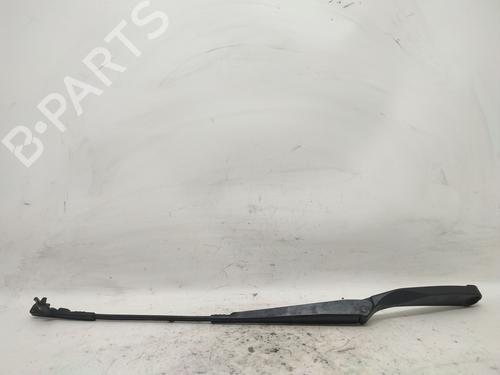 Used Front windshield wiper arm VW POLO (9N_, 9A_) 1.9 SDI (64 hp) 27673237