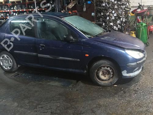 Support de lampe PEUGEOT 206 Hatchback (2A/C) 1.9 D | BP31031303L10