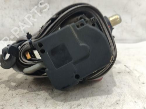 Used Rear right seatbelt RENAULT CLIO II (BB_, CB_) 1.2 16V (BB05, BB0W, BB11, BB27, BB2T, BB2U, BB2V, CB05,... (75 hp) 27839591