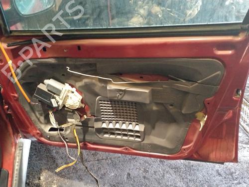 Right front window motor CITROËN C5 I (DC_) 2.0 16V (DCRFNC, DCRFNF) | BP29880454E20