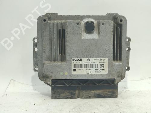 Used Engine control unit (ECU) OPEL ASTRA H (A04) 1.7 CDTI (L48) (100 hp) 31860093