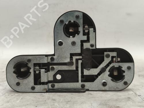 Used Lamp holder FORD S-MAX (WA6) [2006-2014]  17231414