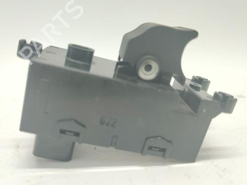 Left rear window switch HYUNDAI i40 I (VF) 1.7 CRDI | BP31065593I29