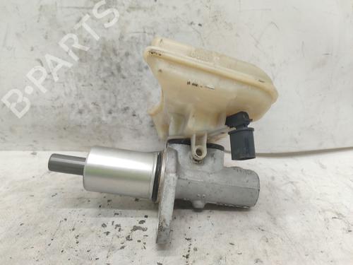 Used Brake master cylinder AUDI A6 C5 Avant (4B5) 2.5 TDI quattro (180 hp) 25495578
