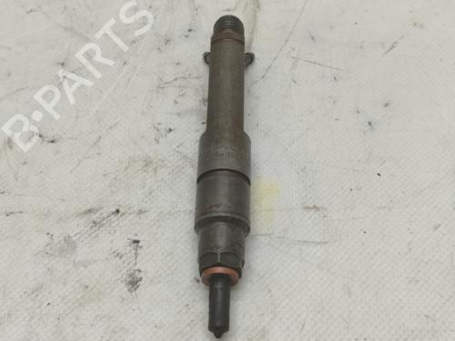 Used Injector AUDI 80 B4 Saloon (8C2) [1991-1995]  17185268
