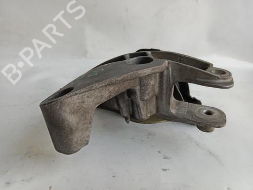 Used Engine mount Engine mount 23073815 23073815