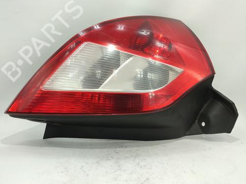 Lampa tylna lewa RENAULT MEGANE II (BM0/1_, CM0/1_) 1.5 dCi (BM02, BM13, BM2A, CM02, CM13) 8200073236
