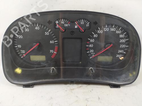 Used Instrument cluster VW GOLF IV (1J1) 1.6 16V (105 hp) 13709425