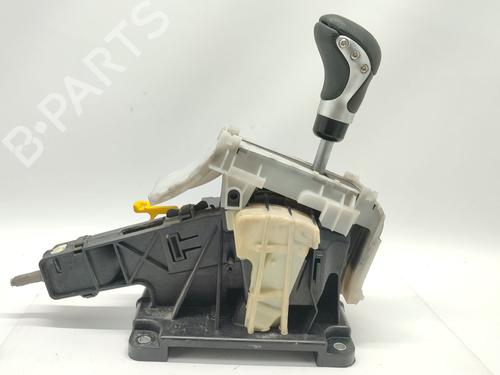 Used Gear lever Gear lever OPEL ASTRA H (A04) 1.9 CDTI 16V (L48) (120 hp) 39903138 39903138