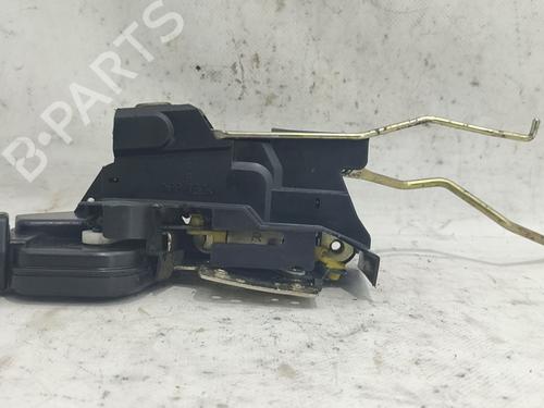 Used Front right lock HYUNDAI TRAJET (FO) [1999-2008]  26167238