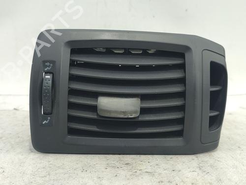 Used Air vent RENAULT CLIO II (BB_, CB_) 1.2 16V (BB05, BB0W, BB11, BB27, BB2T, BB2U, BB2V, CB05,... (75 hp) 32997948