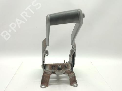 hand-brake-renault-megane-ii-saloon-lm01_-2003-39962807 main image