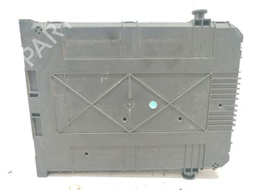 Fuse box PEUGEOT 208 I (CA_, CC_) 1.2 VTI 82 | BP30805466E1