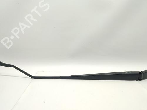 Used Front windshield wiper arm Front windshield wiper arm MG MG ZS SUV (AZS1) 1.0 T-GDi (111 hp) 39666946 39666946