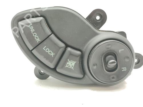 mirror-switch-hyundai-santa-fe-i-sm-2000-2001-2002-2003-2004-2005-2006-40044424 main image