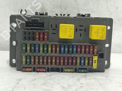 Used Fuse box ROVER 75 (RJ) 2.0 CDT (115 hp) 25810948