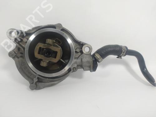 Vakuumpumpe BMW 5 (E60) 525 d (177 hp) 8668159