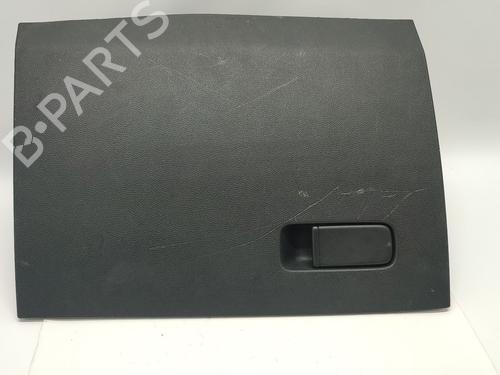 Used Glove box Glove box MG MG ZS SUV (AZS1) 1.0 T-GDi (111 hp) 39668757 39668757