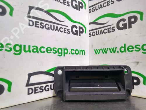 Used Tailgate handle MERCEDES-BENZ C-CLASS (W204) C 200 CDI (204.007, 204.006) (136 hp) 7161032
