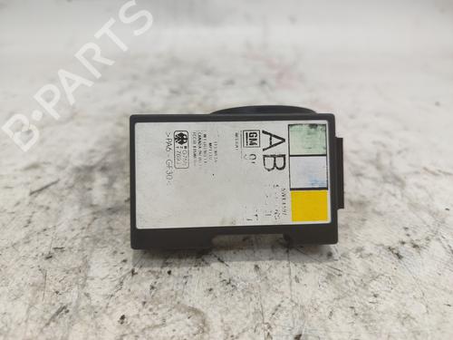 Used Ignition barrel OPEL VECTRA B (J96) [1995-2004]  17105424
