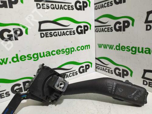 Used Steering column stalk SEAT ALTEA XL (5P5, 5P8) 2.0 TDI 4x4 (170 hp) 7150628